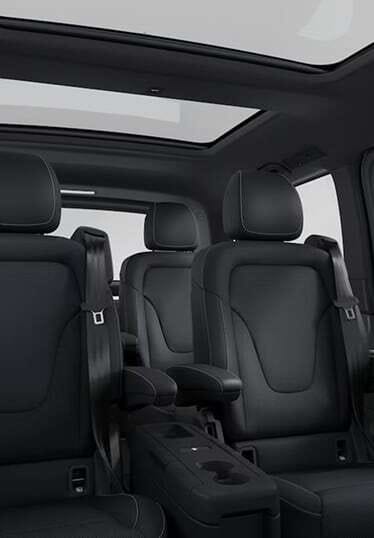 Foto dell'abitacolo di Mercedes Classe V